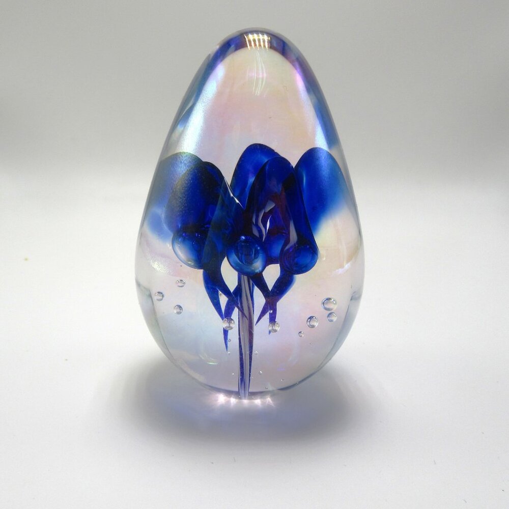 Glass egg paperweight - signed by artist - blue free form design irridescent